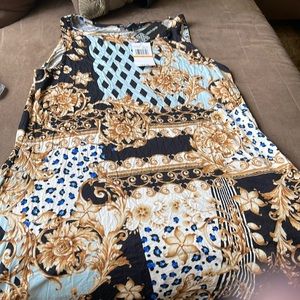 This is a sleeveless multicolor top.